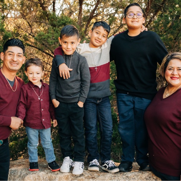 Meet your Posher, Rosario - Picture 3 of 3